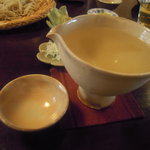 手打ち蕎麦 かね井 - 片口　美しい