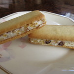 ロイヤル鹿児島空港売店 - 鹿児島白くまどんのサンドクッキー