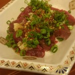 蓬左茶寮 - ＝ミンククジラ 生姜醤油と粒マスタード＝