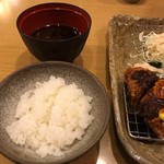 とんかつ豚晴  - おかわり軽く