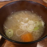 ヘルシーカフェ ハッチー - 味噌汁