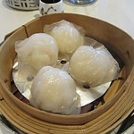 Dynasty Restaurant - 晶瑩鮮蝦餃