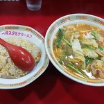 Tenri Sutamina Ramen - Cセット　(スタミナラーメン+焼き飯)　980円