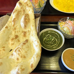 ネパール インド料理店 シーマ - ほうれん草カレー