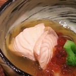 日本料理　香せり - 3800円のコース  本日の一品→サーモンの里芋蒸し