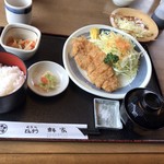 呑めるとんかつ屋 林家 - 