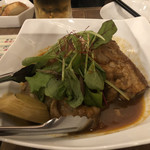 うみねこ食堂 - オススメのスペアリブ。
      口の中でとけたわ。