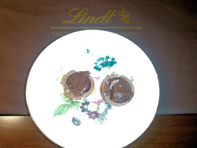 リンツ ショコラ ブティック Ekie広島店 広島 チョコレート 食べログ