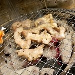 ホルモン焼肉 たか家 - 鶏セセリ塩