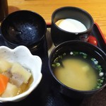 吉之助 - 小鉢、茶碗蒸し、味噌汁