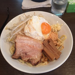 汁なし専門 男のLL - まぜそば７８０円税込です。私好みで仕上げてもらいました。