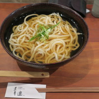 自家製粉石臼挽きうどん 青空blue 本店 - ひやかけうどん