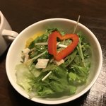カフェバー ハニー - ランチのサラダ
