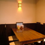 Fuuraibou - テーブル席も2組御座います。