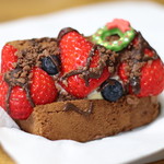 きりむきり - 料理写真:X`mas限定 DXチョコ苺サンド