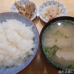 天ぷらめし 金子半之助 - ごはんとあさりのお味噌汁