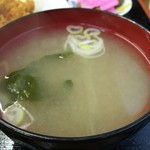 ニコニコ亭 - ソースカツ定食のみそ汁