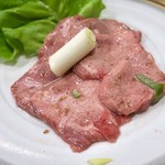 スタミナ苑 - 上タン塩 2200円