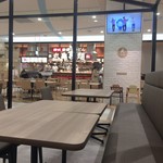 リンガーハット - すんごい広いフードコート