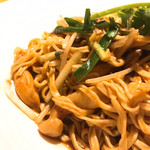 Round-the-Clock Coffee Shop - #食べログ的に撮るとこうなる。香葱や如意菜に対する刀工の確かさに舌を巻く。