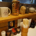 とん太 - カウンターの様子