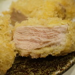 とん太 - 特ひれカツ断面