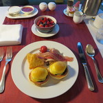 コンラッド東京 - 朝食 IN-ROOM DINING