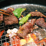 まめ牛 - 料理写真:炭火でじっくり！