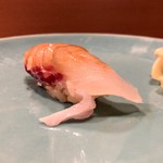 うを徳 - 明石 鯛（握り）