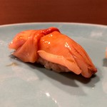 うを徳 - 山口 赤貝（握り）