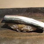 菊鮨 - コハダ（天草）・・酢の〆加減が絶妙。