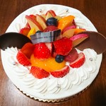 ドエル - デコレーションケーキ６号 4,400円