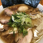 ShiNaChiKu亭 - 醤油特らーめん