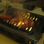 Ookuma - お肉を焼くと、すごい勢いで煙が出ます！