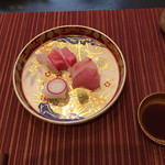 和 あすか - お造り 中とろ、剣先烏賊、真鯛昆布〆、金目鯛昆布〆