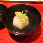 銀座 しのはら - 聖護院かぶら、生ばちこのお椀