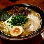 Menya Souki - 【2018.12.24(月)】熊本ラーメン(大盛・195g)700円