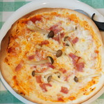 ヴィオニエ - ベーコンときのこPizza