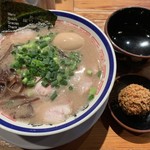 田中商店 - 【2018.12.9】チャーシュー麺950円+味付け玉子120円+赤オニ120円