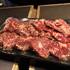 炭火焼肉 じんじん