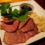 HUB - ローストビーフ 税込500円