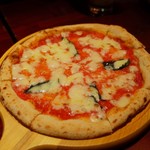 HUB - マルゲリータ 税込800円