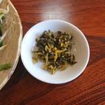 小料理 きぬや - 漬物（ニラレバ定食）