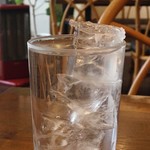 レストラン シン - 氷、大盛り〜  (≧∀≦)