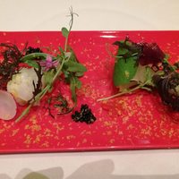 ラ・グランターブル ドゥ キタムラ - Entree froid北海道産・平目のマリネと茨城産・カリフローレンのサラダ仕立て　尾鷲産・カラスミのプドルを散りばめて