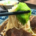 小王牛肉麺舘 - ①皇膳芙蓉牛肉麺580元(≒約2082円)