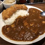 お茶の水、大勝軒 - カツライスカレー 1000円 + 大盛 200円税込