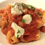 トラットリア 29 - 「パッパルデッレ　バターとトマトのソース　リコッタチーズ添え」：【注】通常は“キタッラ”で提供する濃厚トマトソース♪