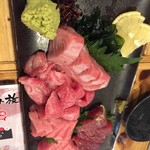 一将丸 - 本マグロ六種盛り