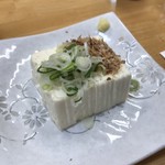 永井 - お豆腐屋さんの冷奴 （土日祝の限定）  110円